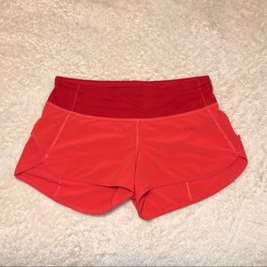 Lululemon Athletica Speed Up Short (size 4)